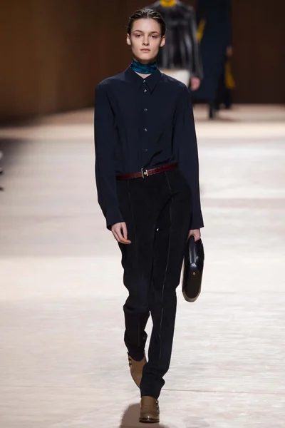 Look 20